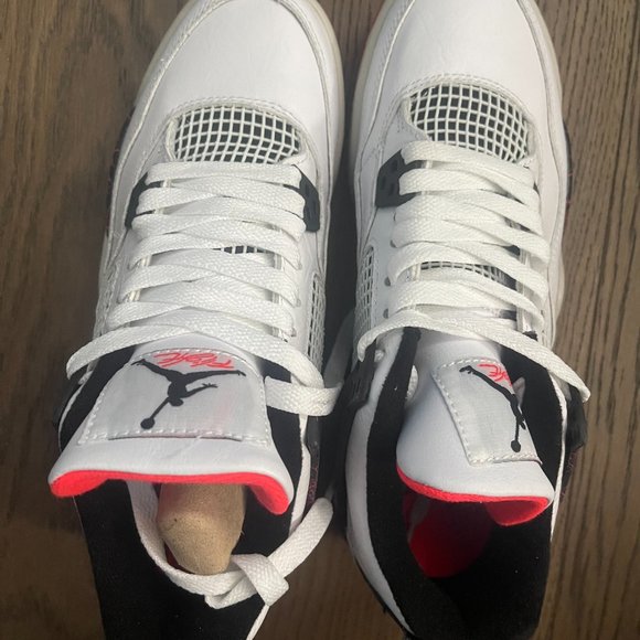Jordan 4 New no box size 7 womens - Picture 4 of 6